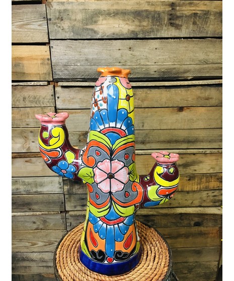 TALAVERA CACTUS (WITH FLOWERS)