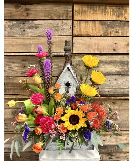 Spring Charm Birdhouse