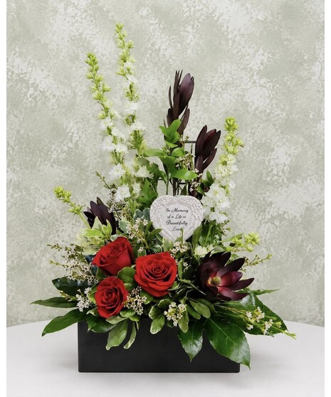 BEAUTIFULLY LIVED BOUQUET