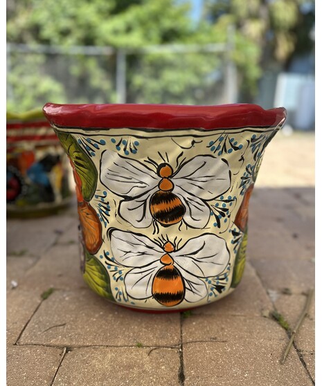 Talavera CABBAGE POT WITH BUMBLE BEES