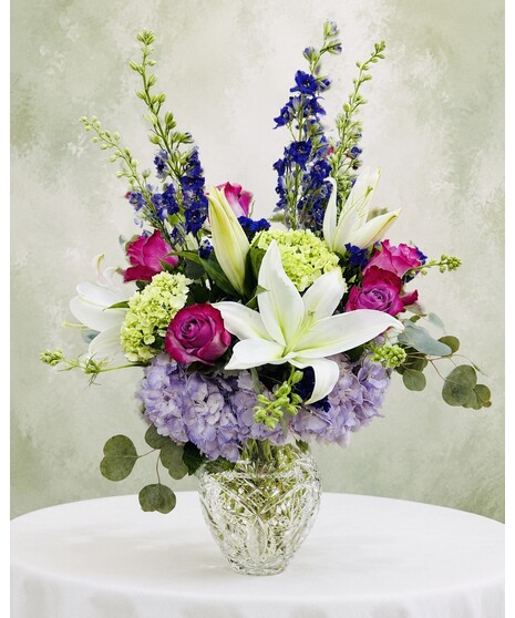LUXURY LAVENDER IN CRYSTAL VASE