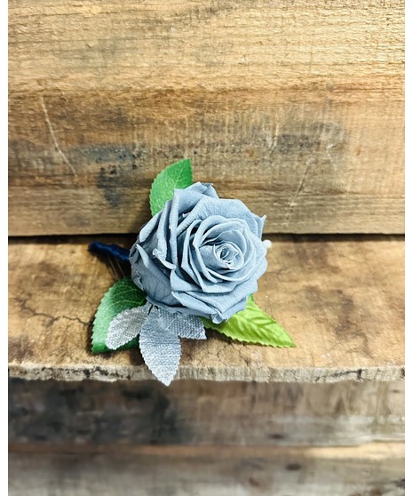 PRESERVED DUSTY BLUE ROSE BOUTONNIÈRE