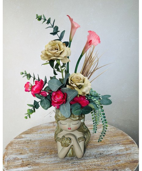 Classy Blooms (Silk)