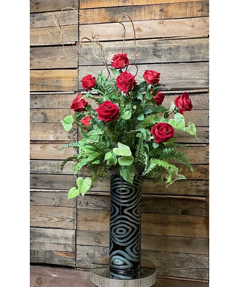 Luxurious Red Roses (Silk)