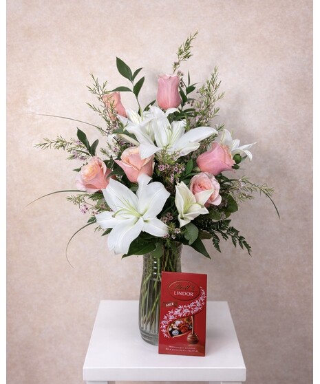 Love and Chocolates - 2 Pieces