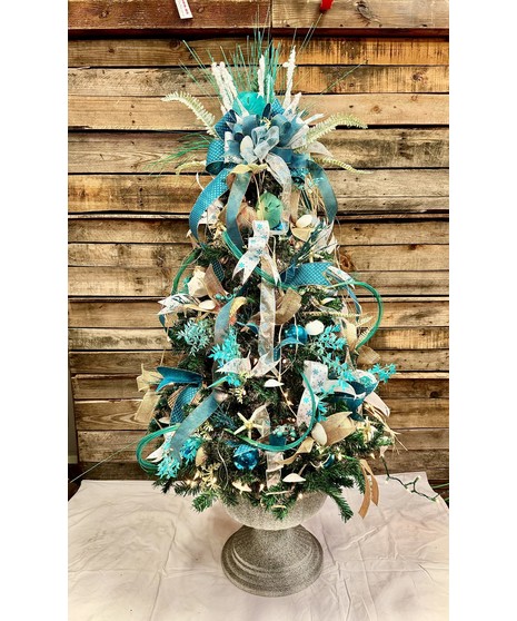 seaside themed Christmas tree