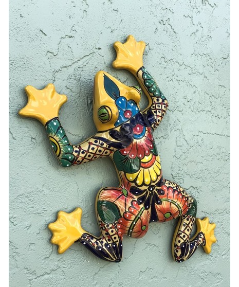 TALAVERA WALL FROG (LARGE)