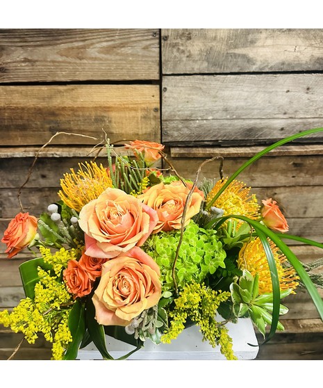 TROPICAL SUMMER BOUQUET