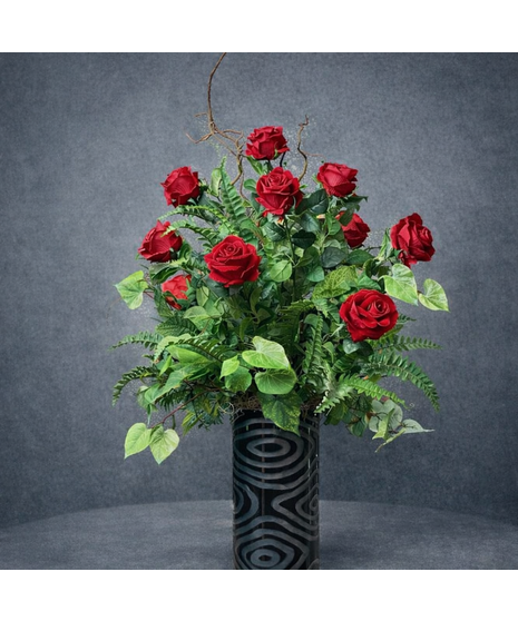 Luxurious Red Roses (Silk)