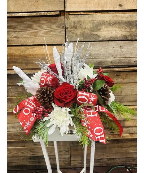 Seasons Greetings Centerpiece
